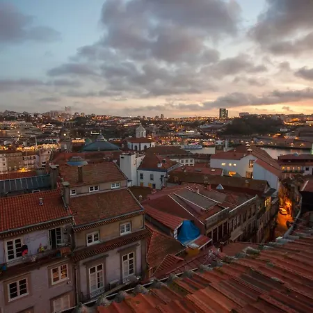 Being * Oporto