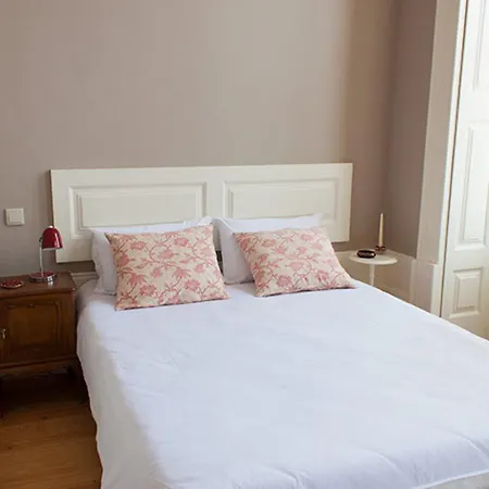 Hostel Being Porto