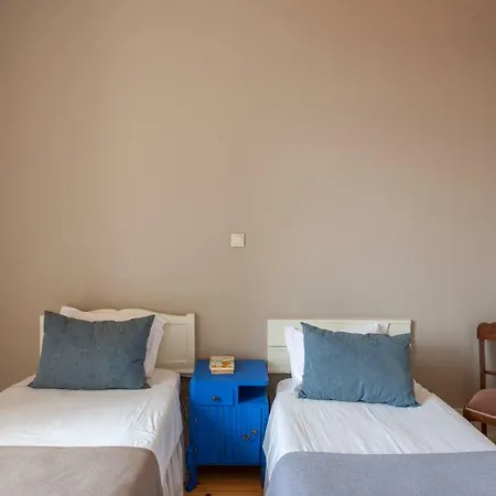 Being * Porto